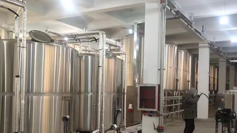 卫东河北唐山精酿啤酒厂